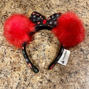 Disney Parks Christmas Minnie Mouse Ears